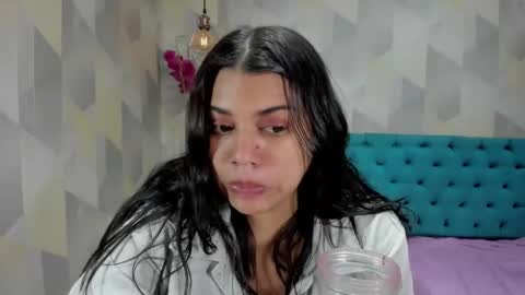    online show from 11-08-25, 03:56