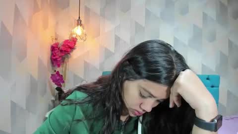    online show from 05-21-26, 01:40