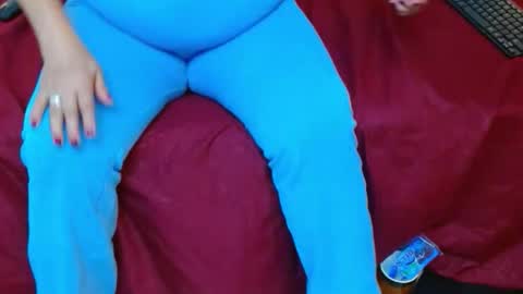 lindacoopers online show from 10-17-25, 03:14