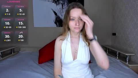 Linda online show from 09-27-25, 02:27
