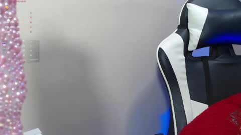 ana online show from 03-23-26, 05:33