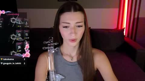 Snapshot of lindsey_mey chatting on 04-19-26, 10:34 Lindsey online show from 04-19-26, 10:34