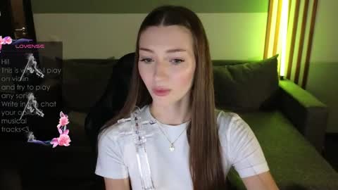 Snapshot of lindsey_mey chatting on 04-29-26, 10:49 Lindsey online show from 04-29-26, 10:49