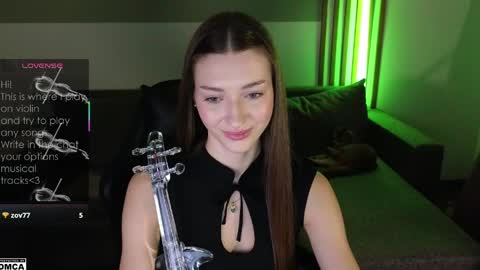 Snapshot of lindsey_mey chatting on 05-19-26, 09:32 Lindsey online show from 05-19-26, 09:32