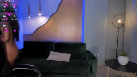 Lin  online show from 03-07-25, 02:15