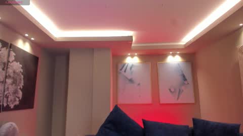 Lin  online show from 10-09-25, 04:21