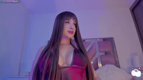 Lindsey Moss online show from 09-30-25, 03:00