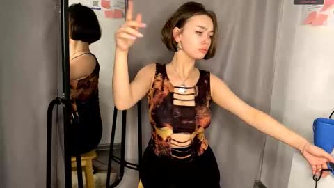 Kate online show from 11-24-25, 08:08