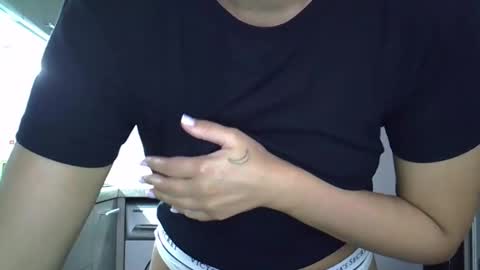 Snapshot of lindsisecret chatting on 09-28-25, 09:58 Anna online show from 09-28-25, 09:58