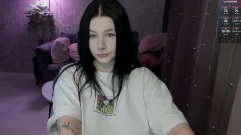 Lina online show from 02-04-26, 02:39