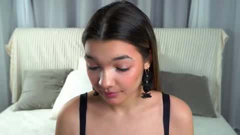 Kate online show from 10-18-25, 11:11