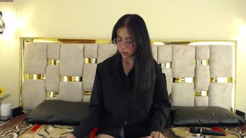 Snapshot of ling_ling24 chatting on 01-28-25, 06:16 ling ling24 online show from 01-28-25, 06:16