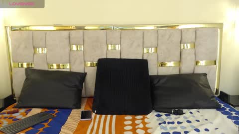 Snapshot of ling_ling24 chatting on 02-28-25, 07:05 ling ling24 online show from 02-28-25, 07:05