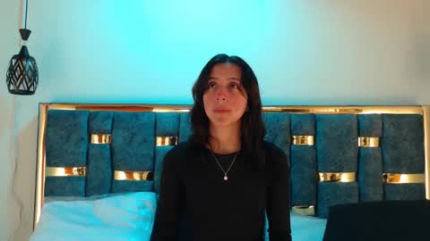 Snapshot of ling_ling24 chatting on 10-08-25, 02:53 ling ling24 online show from 10-08-25, 02:53