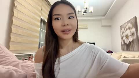 Lira online show from 03-14-26, 03:50