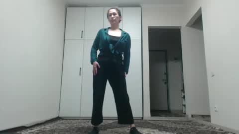 Snapshot of linkisskiss chatting on 04-17-26, 07:00 LinKissKiss online show from 04-17-26, 07:00