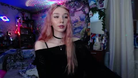 Snapshot of linlin_cuteeee chatting on 11-27-25, 07:38 Lin online show from 11-27-25, 07:38