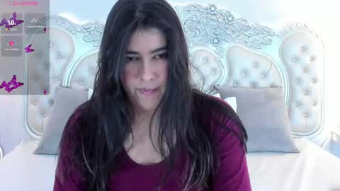 Linna online show from 02-15-25, 04:14