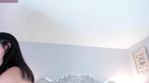 Linna online show from 02-18-25, 04:37