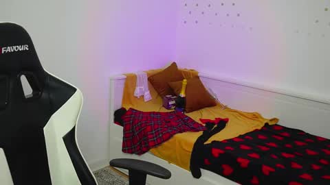 Tina online show from 02-22-26, 06:39