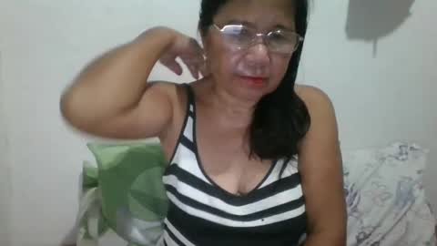 Snapshot of linzy164236 chatting on 03-10-25, 04:25 linzy164236 online show from 03-10-25, 04:25