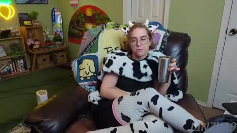 Linzy19 online show from 02-14-25, 03:36