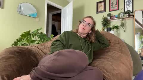 Linzy19 online show from 02-01-26, 06:50