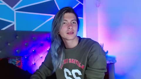 Lio online show from 10-06-25, 08:12