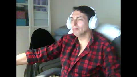 liongr69 online show from 02-03-25, 07:40