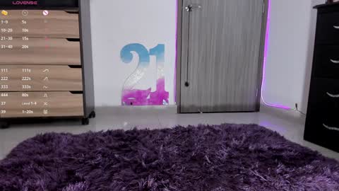 Snapshot of lips_sarasofia chatting on 02-09-25, 02:49 lips_sarasofia online show from 02-09-25, 02:49