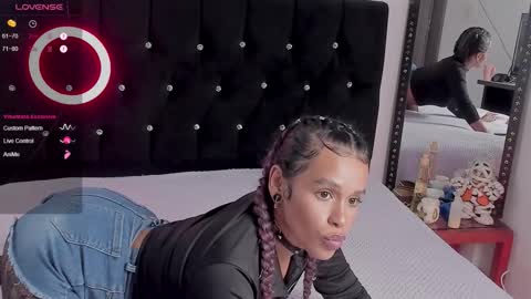 Snapshot of lips_sarasofia chatting on 10-14-25, 02:45 lips_sarasofia online show from 10-14-25, 02:45