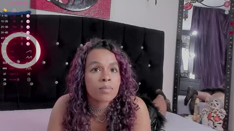 Snapshot of lips_sarasofia chatting on 10-18-25, 01:52 lips_sarasofia online show from 10-18-25, 01:52