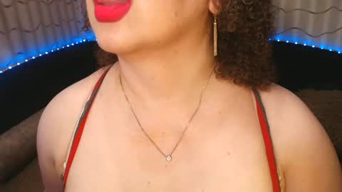 LIpsAddiction online show from 06-12-26, 01:43