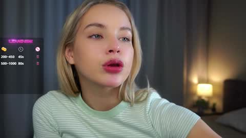 Amelia online show from 12-18-24, 04:09