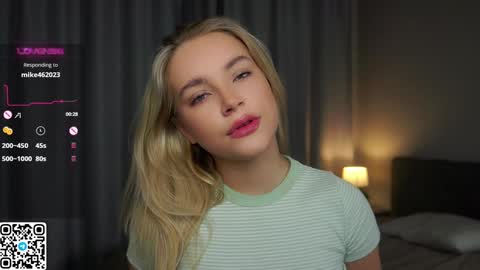 Amelia online show from 12-24-24, 01:06