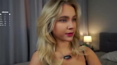 Amelia online show from 02-24-25, 01:13