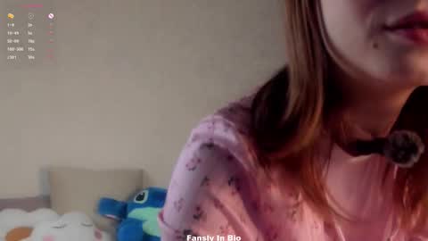 Lina online show from 01-12-26, 01:33