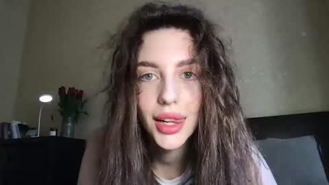 Snapshot of lipsylolly chatting on 03-09-26, 08:51 lipsylolly online show from 03-09-26, 08:51