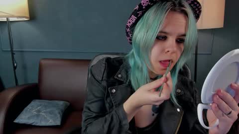 hello Ill be waiting for you during these hours tue 10am-5pm wed 3am-5pm thu 3am-5pm fri 3am-10am sat 10am-5pm sun 3am-1GMT online show from 02-20-26, 03:14