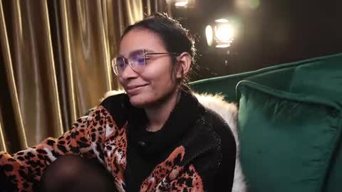 Snapshot of lireesa chatting on 01-30-25, 04:06 Lire online show from 01-30-25, 04:06