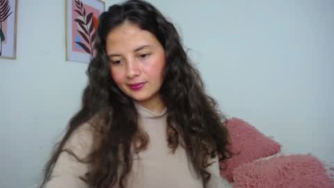 Lily see u on december 2 online show from 02-22-25, 12:27