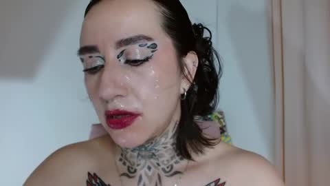 Lisa online show from 01-19-25, 02:47