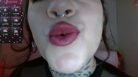 Lisa online show from 02-21-25, 10:15