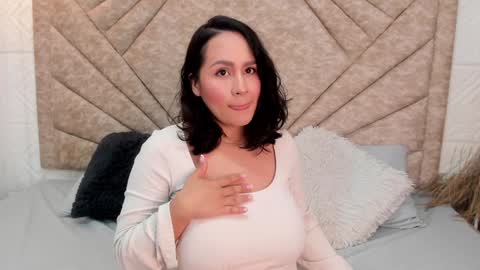 Lisa Baker online show from 12-20-24, 02:08