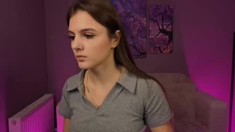 Lisa online show from 11-19-25, 11:10