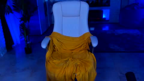 Snapshot of lisa_elfy chatting on 01-28-25, 04:52 lisa_elfy online show from 01-28-25, 04:52