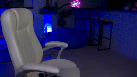 Snapshot of lisa_elfy chatting on 09-23-25, 03:26 lisa_elfy online show from 09-23-25, 03:26