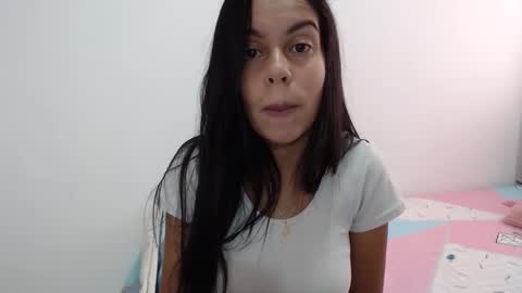 Snapshot of lisa_g07 chatting on 11-07-25, 01:55 Lisa Santos online show from 11-07-25, 01:55