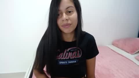 Snapshot of lisa_g07 chatting on 12-02-25, 03:07 Lisa Santos online show from 12-02-25, 03:07