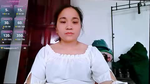 lisa_hanw online show from 05-07-26, 03:12